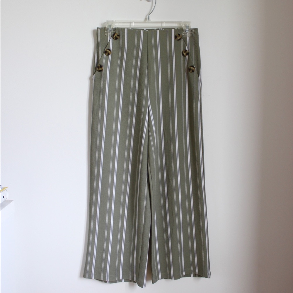Derek Heart- High-rise Striped Pants